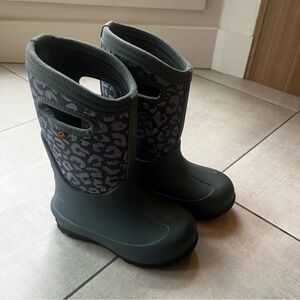 Bogs Kids Waterproof Gray Boots